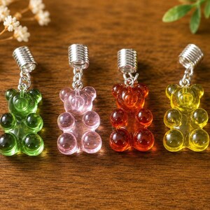 Set met Gummy Bear-locomotief | Kleurrijke hars bungelende haarsieraden | Handgemaakt locaccessoire | Uniek
