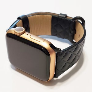 Leather Band for Apple Watch Series 9, 8, 7, 6, 5, 4, 3, 2, 1 and SE | for all Models | The color of the band marks as "Black"