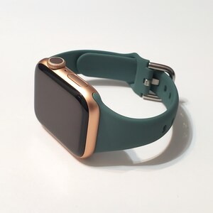 Bracelet Apple Watch en silicone vert pin : bracelet sport souple et imperméable pour toutes les séries