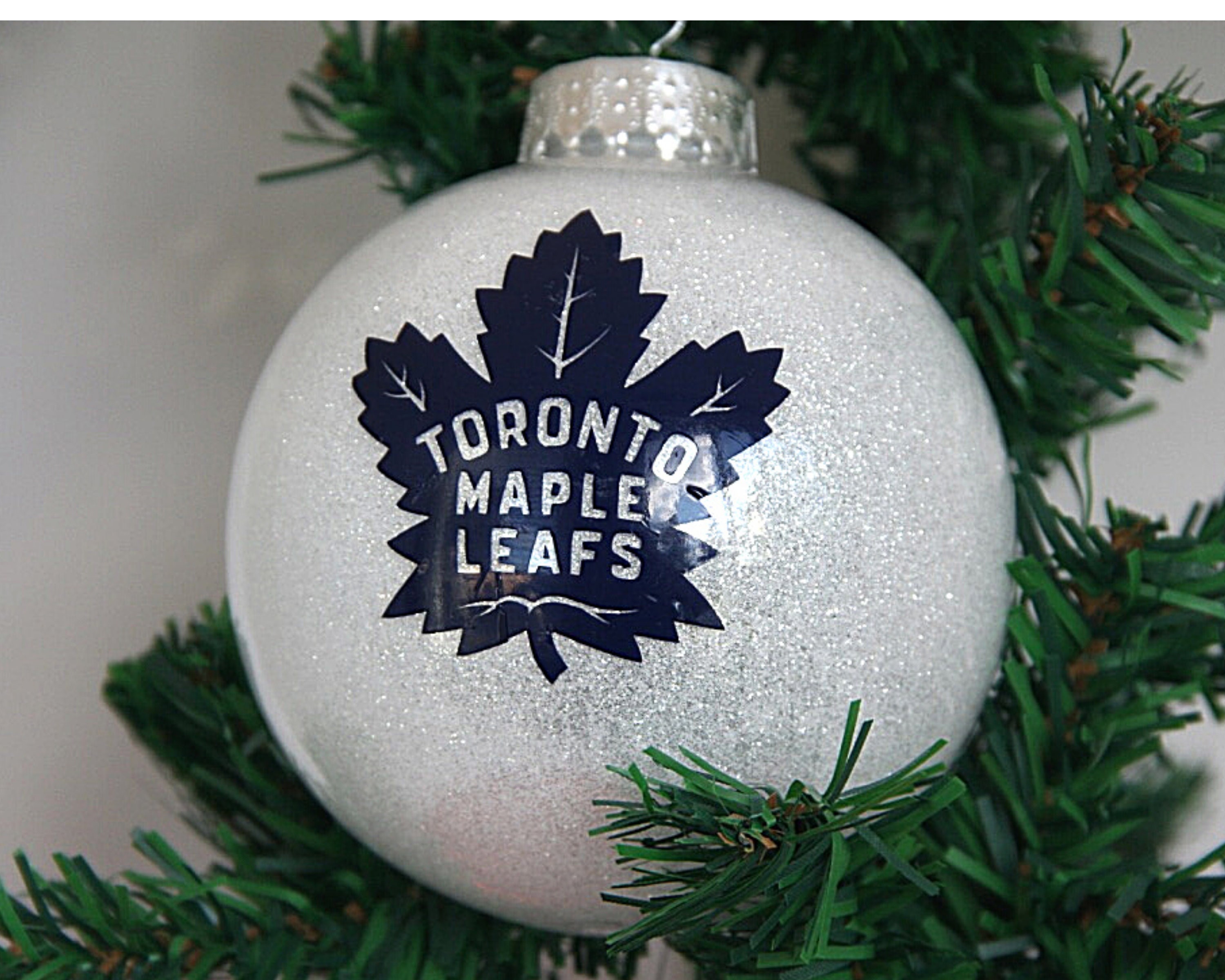 Personalized Toronto Maple Leafs Glitter Christmas Ornament | Etsy