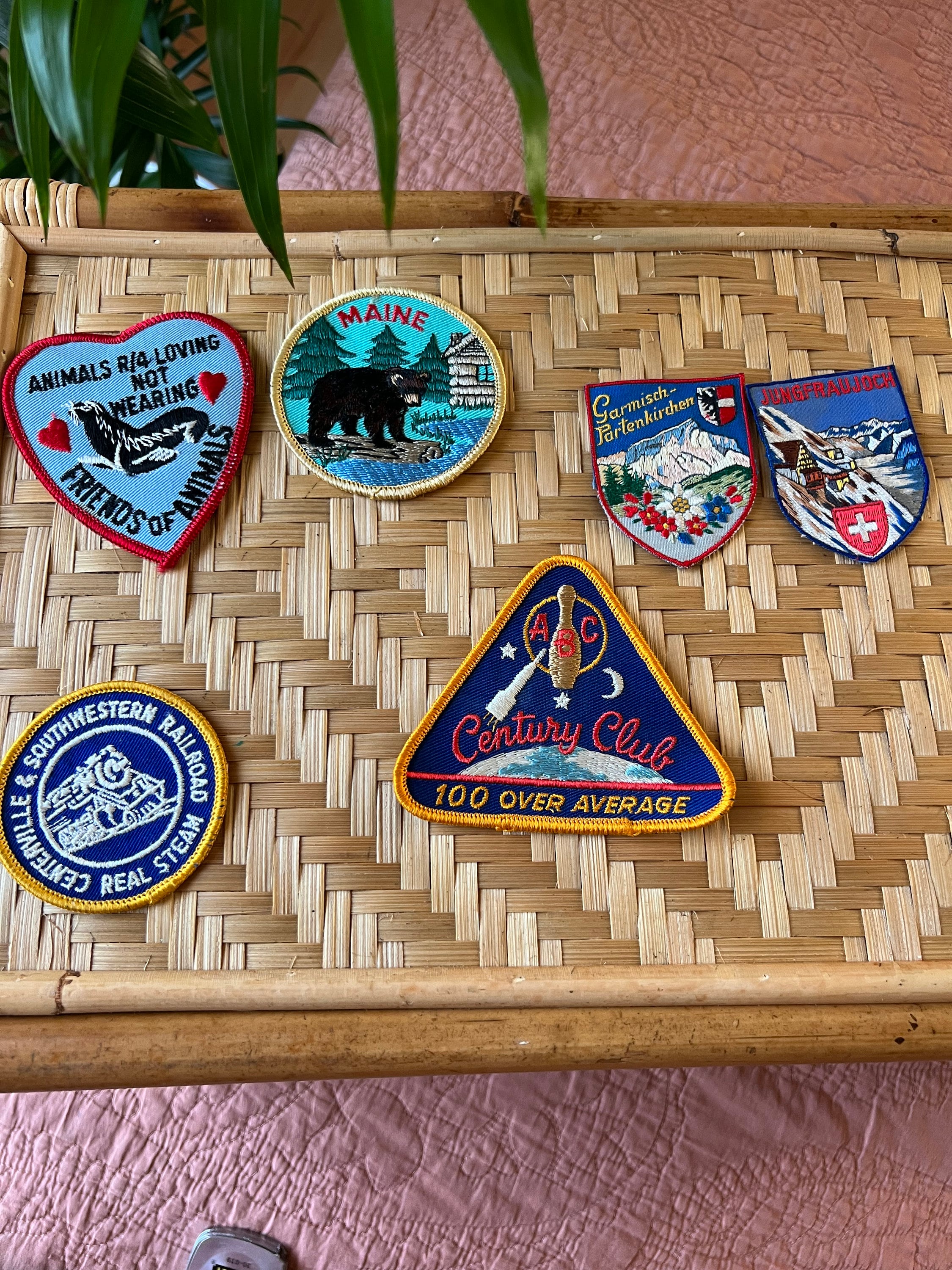 The World Traveler: Vintage Travel Patches - Lil Blue Boo Tutorial