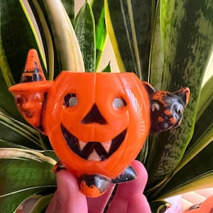 Vintage Halloween Rosbro Plastic Witch Jack o Lantern Black Cat Lolipop Candy Container 1950s