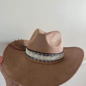 Chapeau de cowboy personnalisé