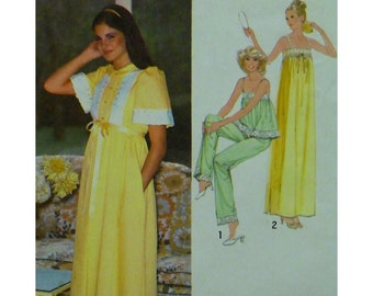 Simplicity 8766, 70s Lingerie Sewing Pattern, Nightgown, Robe, Pajamas, Shoulder Straps, Size 6-8 UNCUT