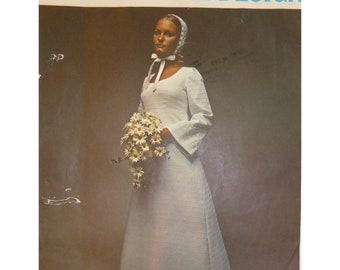 1970s Bridal Gown, Simplistic, High Waist, Bell/ Fitted Sleeves, A- line Skirt, Scoop/ Jewel Neck, High Collar, Vogue 2253 UNCUT Size 10
