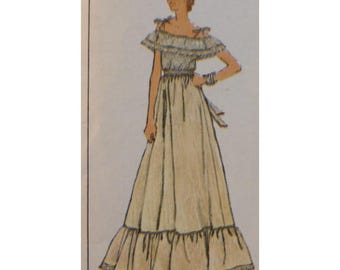 1970s Gunne Sax Ruffled Dress Pattern, Shoulder/ Bottom Ruffles, Shoulder Ties, Full Skirt, Simplicity 9015 Size 10