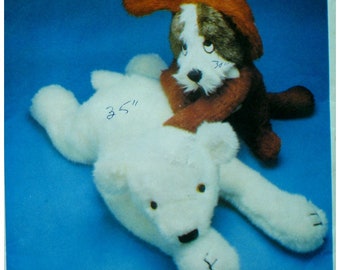 Floppy Eared Dog Pattern, Polar Bear, Stuffed Toys, Pajama Bags, Vintage 1970s, Style 1905 Size 30-35" ( 76-89cm )