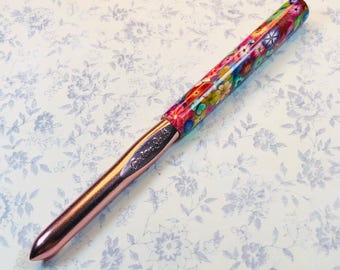 Handmade Polymer Clay Embellished Crochet Hook - Susan Bates Size N/15 - 10.00mm - Inline - Aluminum - Flowers and Butterflies