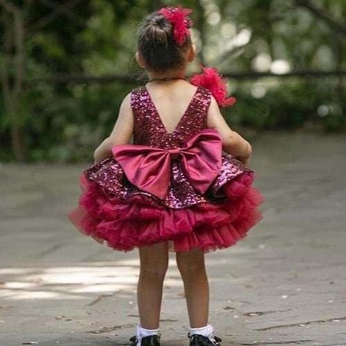 burgundy birthday dress Sweet 16 Formal Gown with Lace, Off the Shoulder Prom P making it ideal for capturing special moments Burgundy Sweet 16 Quinceanera Dress