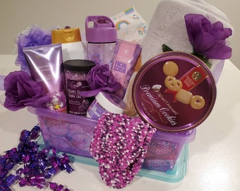 Coffret cadeau Spa violet | Obtenez le panier-cadeau bien | Boîte d'auto-soins | Coffret Spa | lavande | Coffret cadeau bain | Spa dans une boîte | Cadeau d'anniversaire pour elle