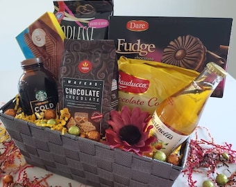 Chocolate Cookies Gift Basket | Gourmet Cookie Gift | Chocolate Cookies | Snack gift basket | Gift for family | Hostess Gift