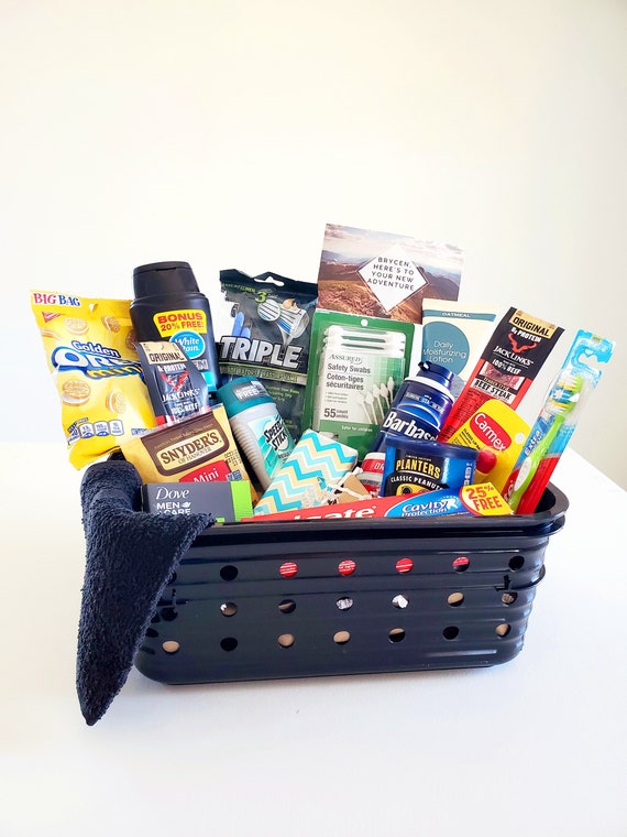 Make A Fitness Gift Basket You And Your Fit Friend Will Love