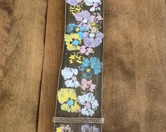Spring Floral Wall Hanging, Floral Decor, Home Decor, Wall Decor, Home and Living, Spring Decor, Wall Hanging