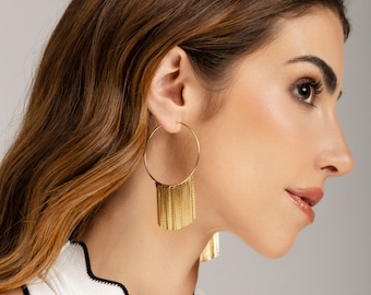 Pendientes de aro con flecos de borla - Dorado