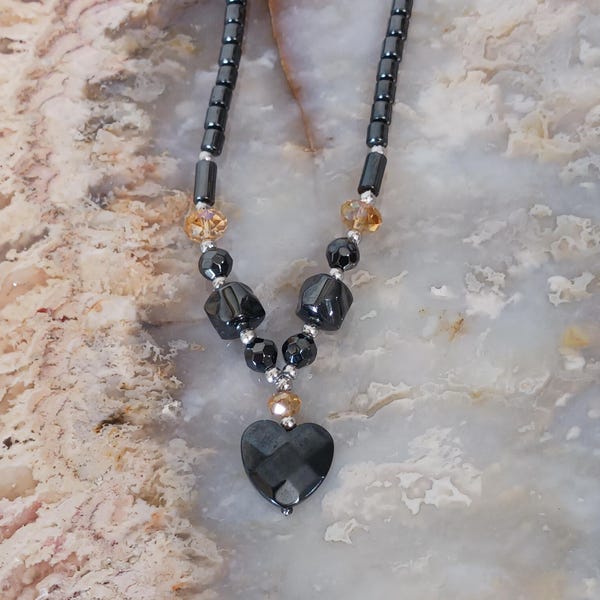 Hematite Faceted Heart Beaded Vintage Necklace 17 7/8"