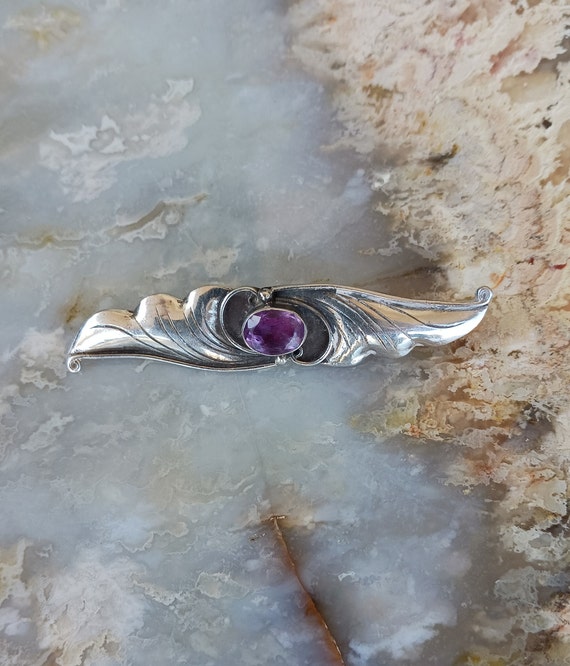 Gorgeous Amethyst Leaf Sterling Silver Vintage Bro