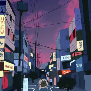 Puede incluir: Una persona camina por una calle bordeada de edificios por la noche. El cielo es de un morado vibrante con nubes rosadas y estrellas. Los edificios tienen letreros en coreano, incluyendo "사진소념", "노래방", "베스트올", "용기", "아들", "부동산", "므이스", "두에", "DVD", y "일렬".