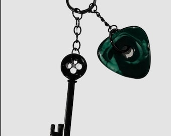 Cora button eye girl skeleton key and green seeing seeing stone