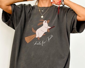 Dachshund Halloween Shirt, Dog Halloween Shirt, Dog Ghost Shirt for Halloween, Fall Dog Shirt Comfort Colors,Dachshund Halloween Costume