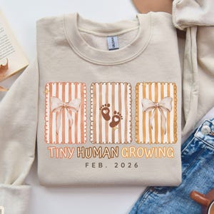 Pregnancy Announcement Sweatshirts, Expecting Mom Gifts, Pregnancy Reveal Sweatshirt,Baby Announcement Sweatshirt,Maternity Sweatshirt Gift