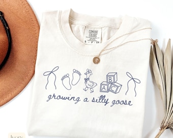 Pregnancy Shirt Comfort Colors, Pregnant Goose Shirt,Funny Pregnancy Announcement Shirt,Cute Pregnancy Reveal Shirt,Baby Announcement Shirt
