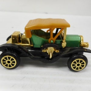 Vintage Miniature No. 304 1910 Ford Model T