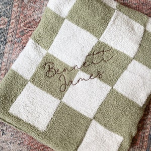Super Soft Cozy Checkered Embroidered Baby Toddler Decorative Blanket image 4