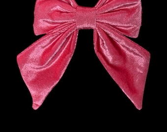 Bubblegum pink velvet, pet sailors bow tie.