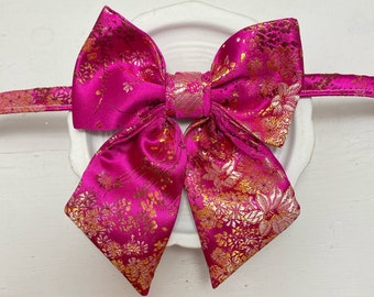 Pink/Gold Chinese Brocade, Chinese New Year, sailors bow tie. For cats and dogs!