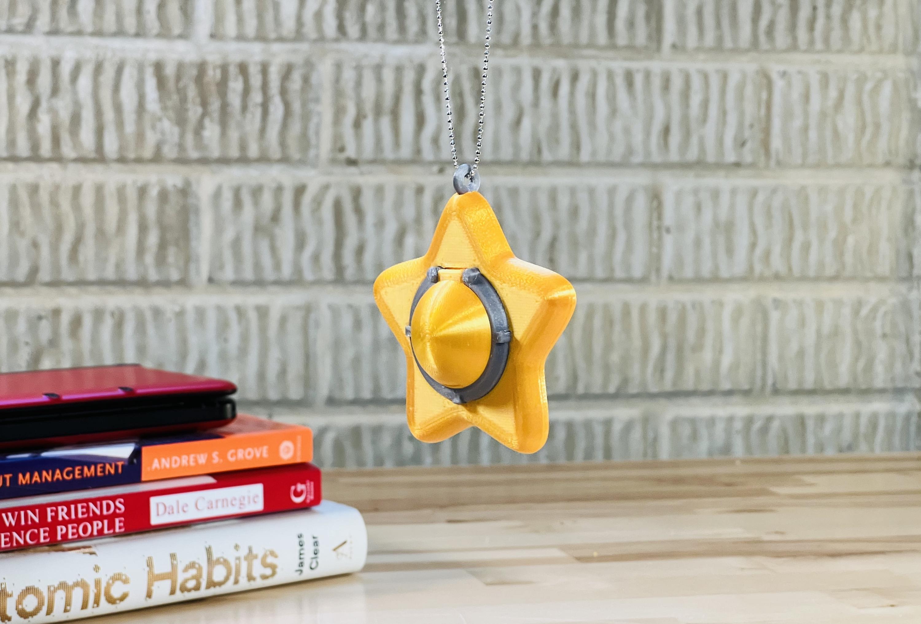 Medallón de estrella de Sailor Moon (usable y duradero)