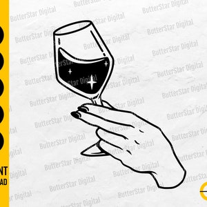 Vrouwelijke hand die wijnglas vasthoudt SVG | Alcoholische drank dronken alcohol sterke drank | Cricut Cut Files Cuttable Clipart Vector Digitale Dxf Png Eps Ai