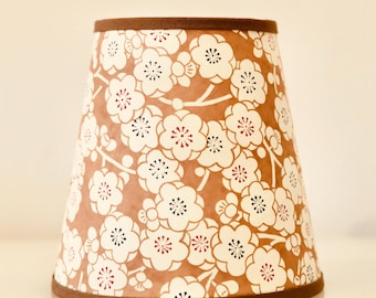 Abat-jour en papier de la collection « Jane »