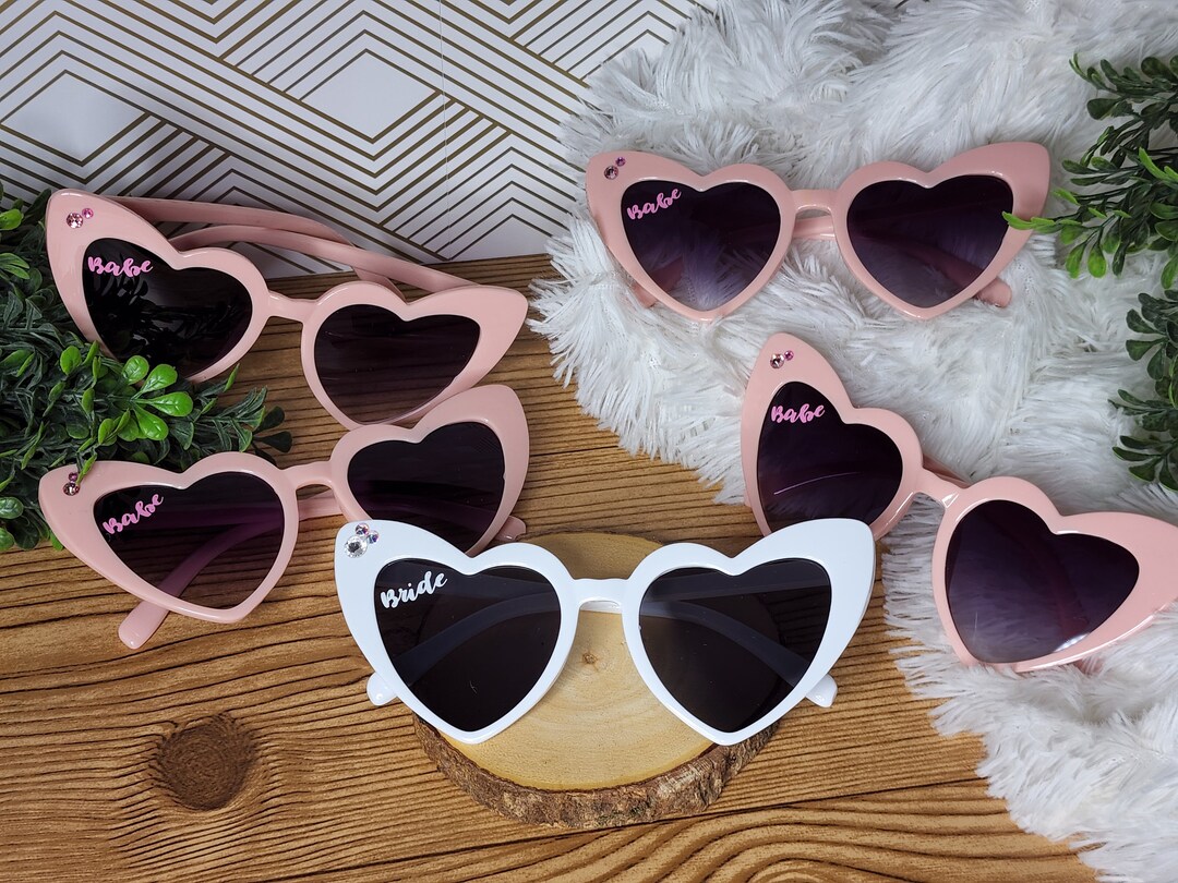 Gafas de sol con forma de corazón para novia y bebé: Recuerdos