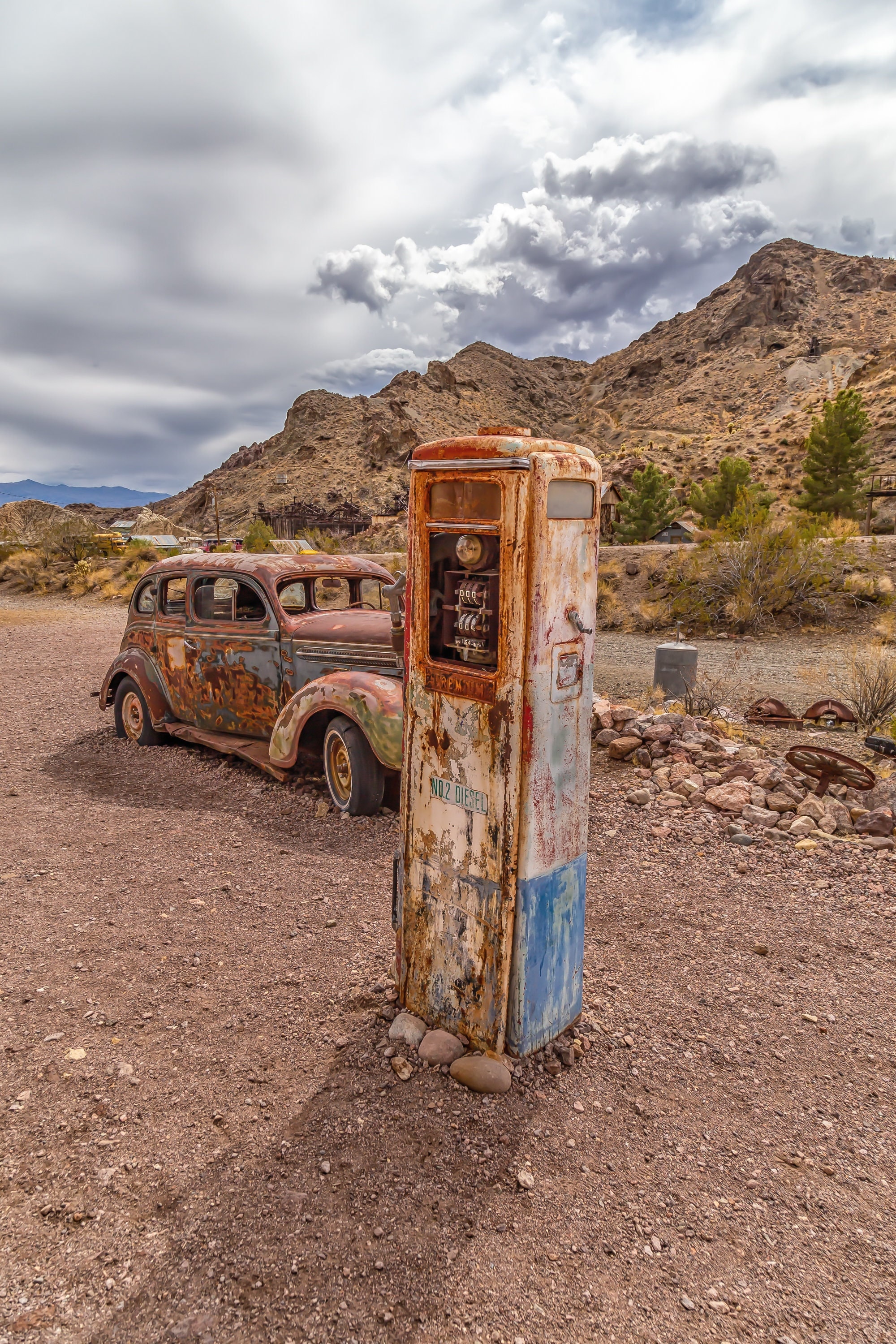 Old Rusty Car | Antique Gas Pump | Desert Mountain Gas Pump | Gas 