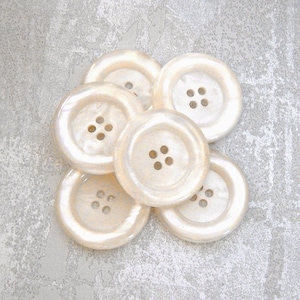 Shimmering Beige Buttons, 28mm 1-1/8 inch - Iridescent Rainbow Moongaze Beige Buttons - VTG NOS Pearlescent Pastel Sewing Buttons PL737