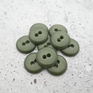 Evergreen Buttons, 16mm 5/8 inch - Tonal Light Olive Green Fusion Swirl Buttons - 8 VTG NOS Globe Artichoke Green Grooved Sew-Throughs P731