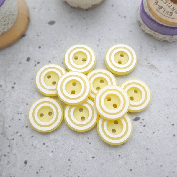 Sunburst Yellow Buttons, 15mm 5/8 inch - Double White Ring-Around Limoncello Buttons - VTG NOS Light Yellow Citrus Concave Sew-Throughs P640