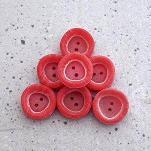 Two-Tone Red Buttons - CHOOSE 18mm .71 in, 23mm .90 in - Candy Red Chunky Retro Modern Buttons w/ Triangular Rims - VTG NOS Apple Red P836