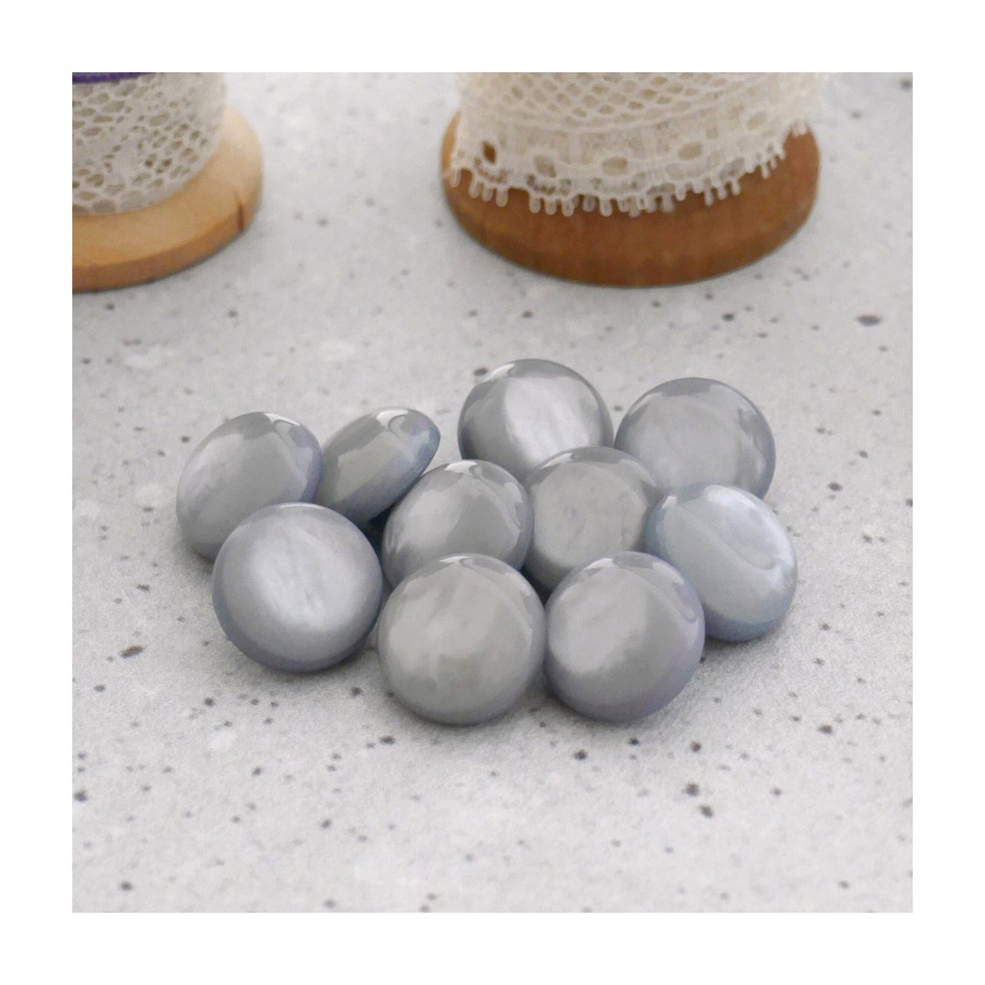 Moonstone Gray Buttons, 14mm .55 Inch Marbled Morning Grey Moonglow