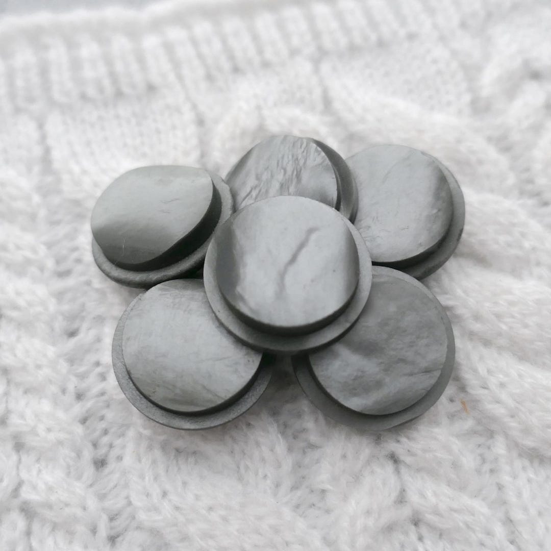 Mod Gray Shank Buttons, 18mm .71 - Curved Marbled Medium Dark Grey ...