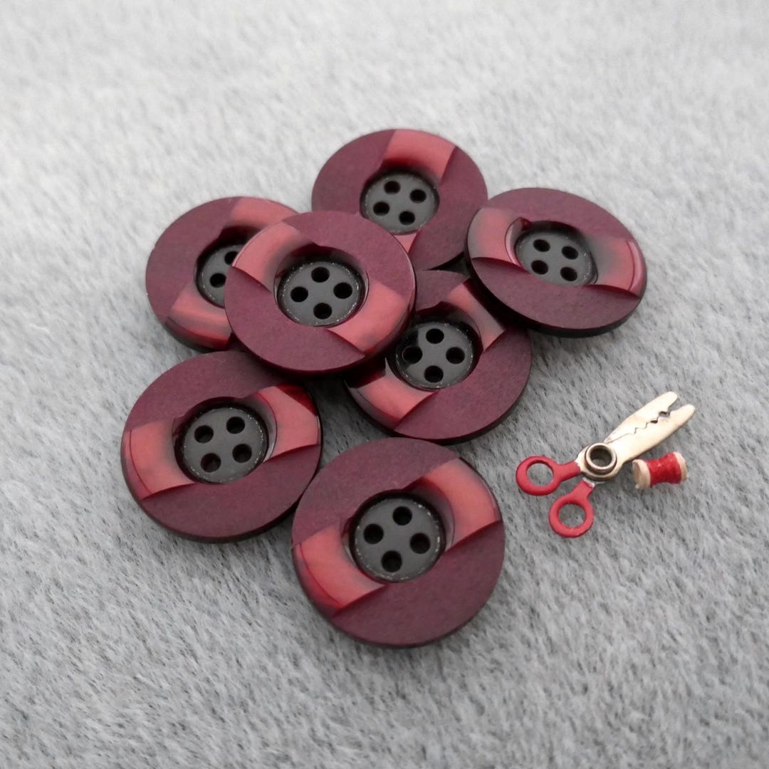 Red Button Twee Berry Bliss Red Buttons, ≈22mm 7/8