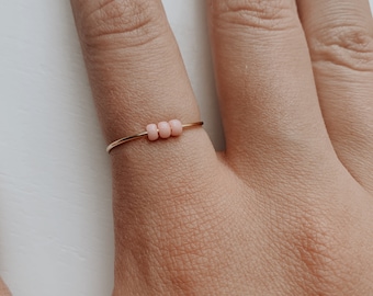 fidget ring//anxiety ring//dainty//worry ring//stress ring//spinner ring//meditation ring//adjustable ring//anxiety relief//stress relief
