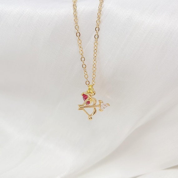 Once Upon & Broken Heart Jewelry Gift Red Heart Arrow Necklace Evangeline Fox Archer Jewelry Arrow Charm Necklace Romantasy Jewelry Gift