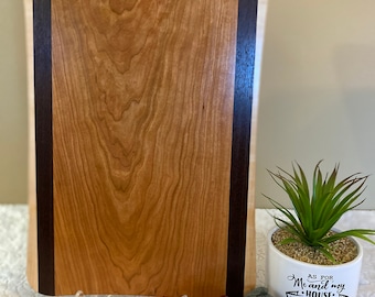 Hardwood Charcuterie board, Cutting board. Perfect for engraving. Gift for Christmas, Weddings, Anniversary, House warming!!!