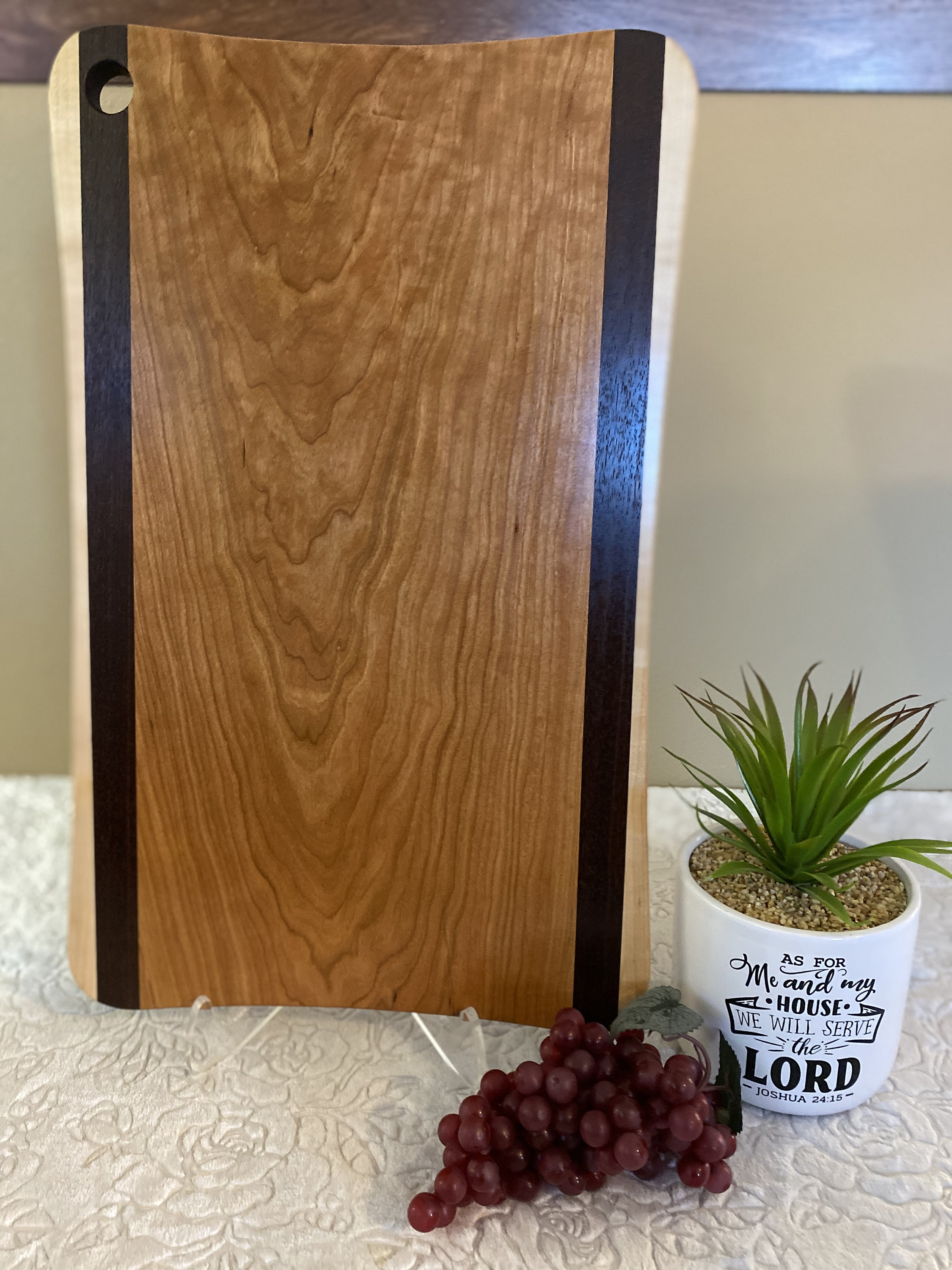 Hardwood Charcuterie board, Cutting board. Perfect for engraving. Gift for Christmas, Weddings, Anniversary, House warming!!!