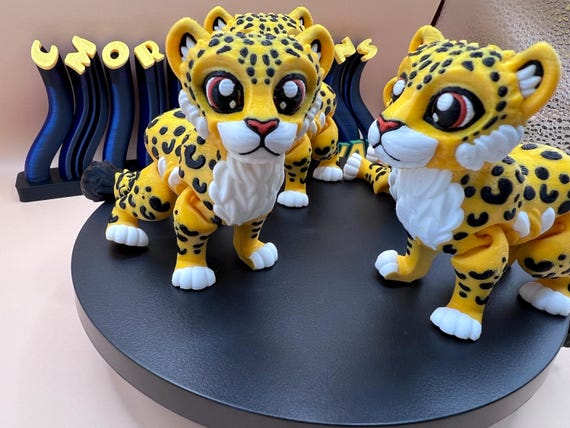 Léopard Des Neiges Imprimé En 3D – 21 Cm – Articulations Mobiles – Déco Sauvage Et élégante