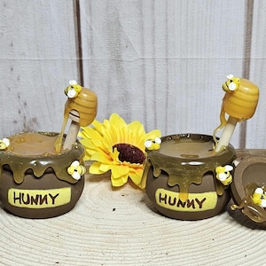 Winnie the Pooh honey pot-Pooh hunny pot-Pooh baby shower decor-Pooh centerpiece-Classic Pooh decor-Pooh table decor-Winnie the pooh party