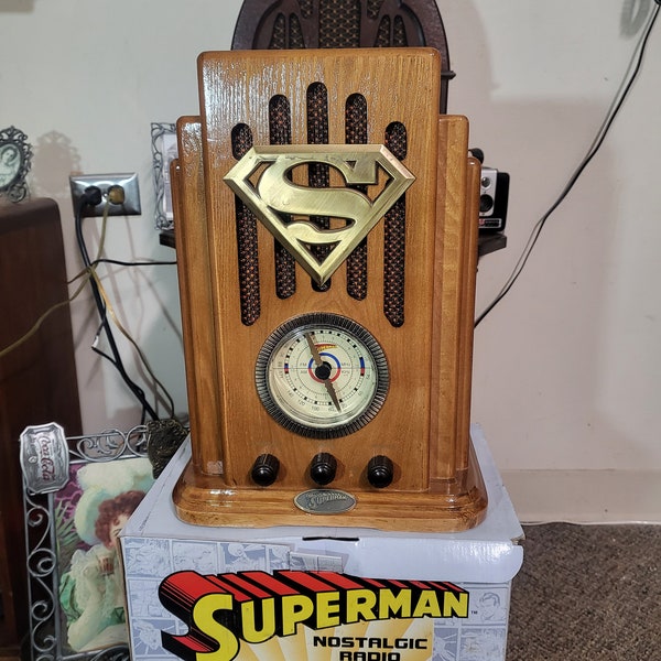 AM FM Superman Radio Collector Edition