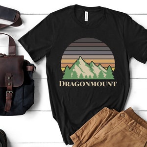 Dragonmount Shirt, Cool Mountain Book nerd, wetlander, Fantasy book lover, bookish, Gift for book lovers, high fantasy series, reader gifts