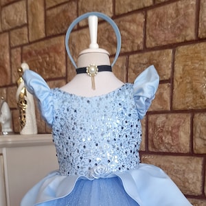 CINDERELLA-KLEID. Aschenputtels kurzes Kleid. Accessoires als Geschenk.  Aschenputtel-Kostüm für Baby. Kleid der Disney-Prinzessin Aschenputtel.